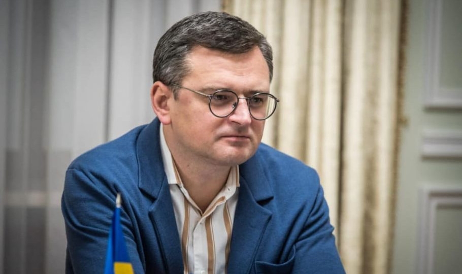 Кулеба розповів про нове важке озброєння від США Кулеба-розповів-про-нове-важке-озброєння-від-США