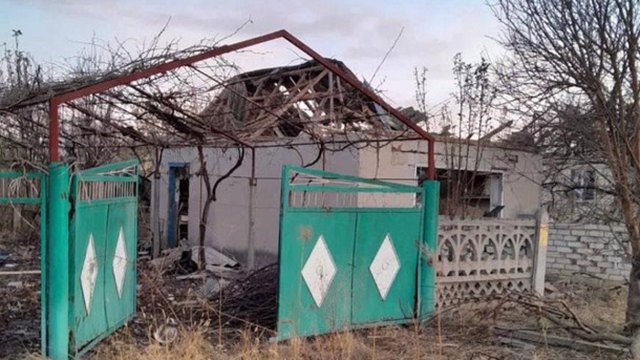 Окупанти скинули авіабомби на Новоберислав Окупанти-скинули-авіабомби-на-Новоберислав