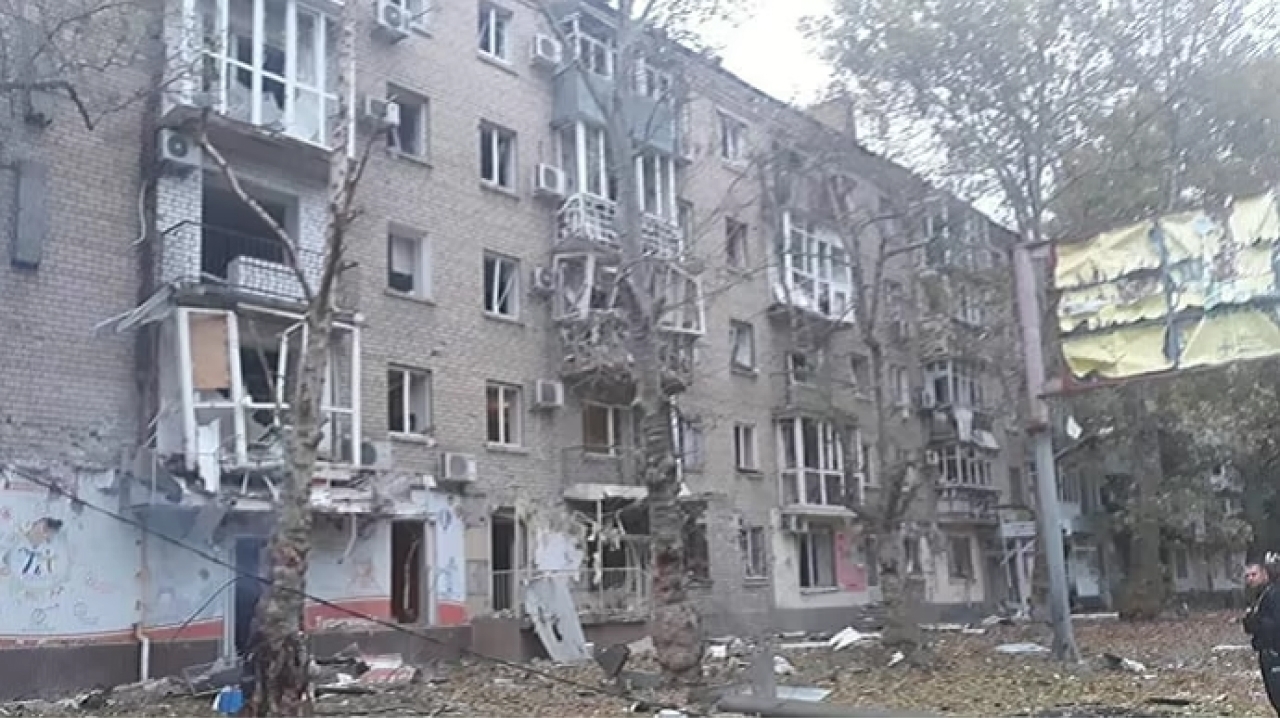 Окупанти-зранку-обстріляли-житлові-будинки-в-Херсоні