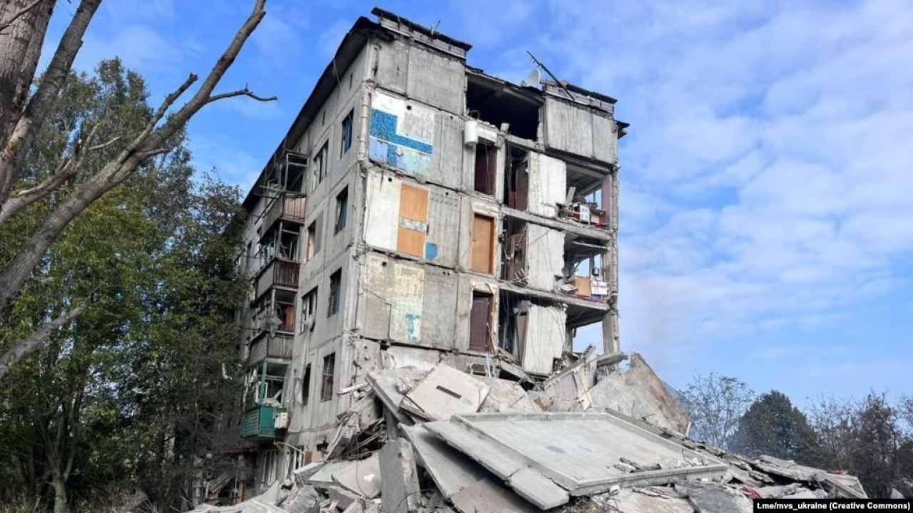 «Повільний прогрес і великі втрати». Розвідка Британії прокоментувала наступ РФ біля Авдіївки «Повільний-прогрес-і-великі-втрати».-Розвідка-Британії-прокоментувала-наступ-РФ-біля-Авдіївки