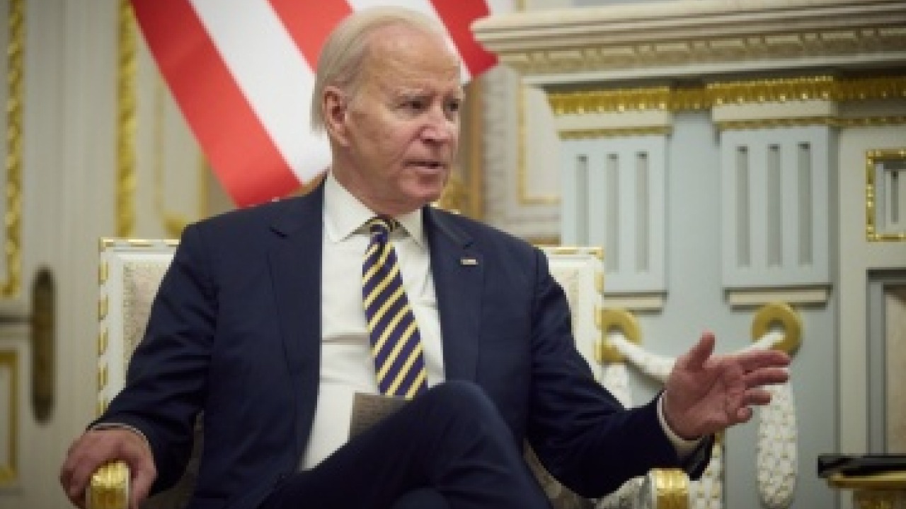 Байден підписав тимчасовий бюджет США без допомоги Україні Байден-підписав-тимчасовий-бюджет-США-без-допомоги-Україні