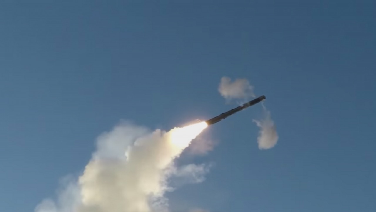 Окупанти вночі вдарили по Миргородському району на Полтавщині Окупанти-вночі-вдарили-по-Миргородському-району-на-Полтавщині
