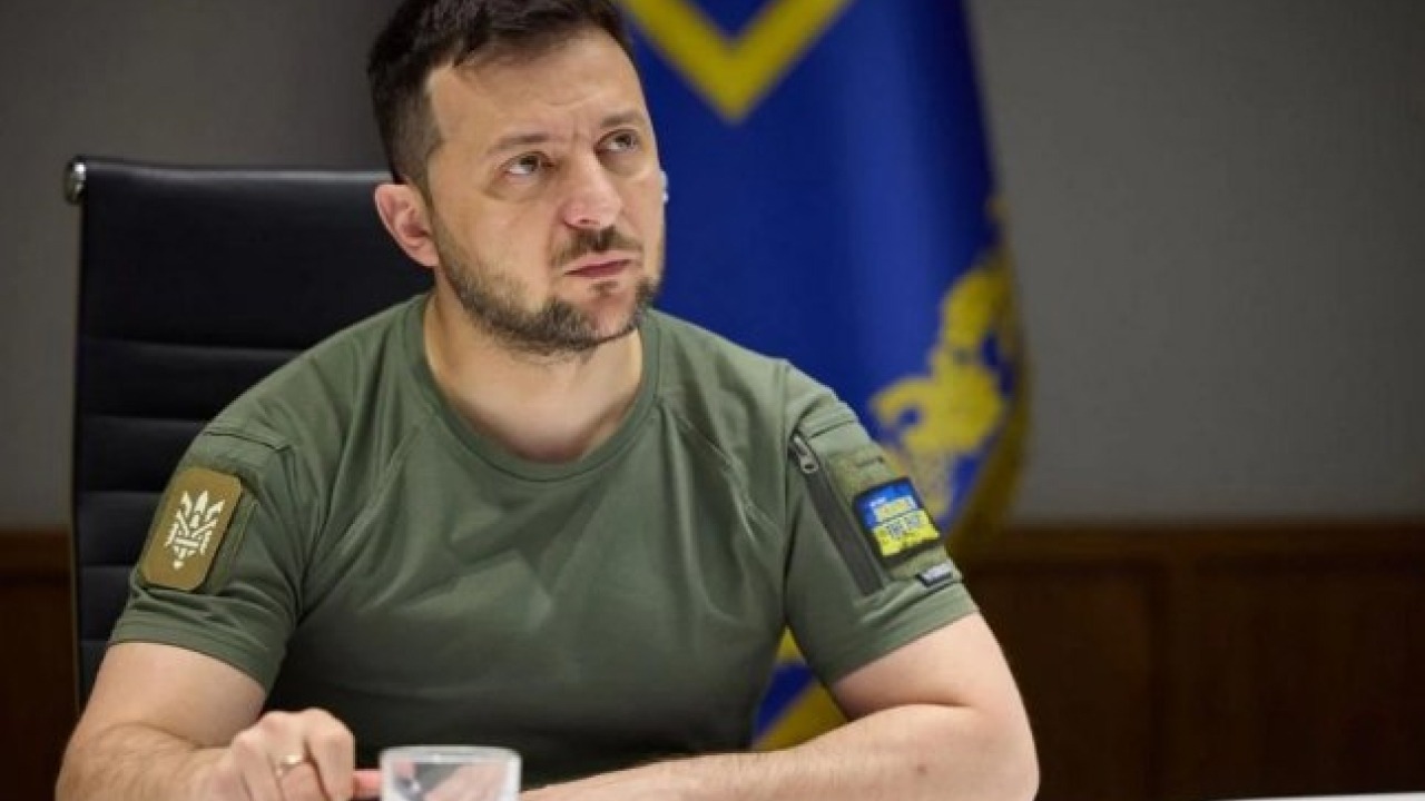 Зеленський: ціль РФ зараз - створити хаос у суспільстві і повалити президента Зеленський-метою-РФ-зараз-є-створити-хаос-у-суспільстві-і-повалити-президента