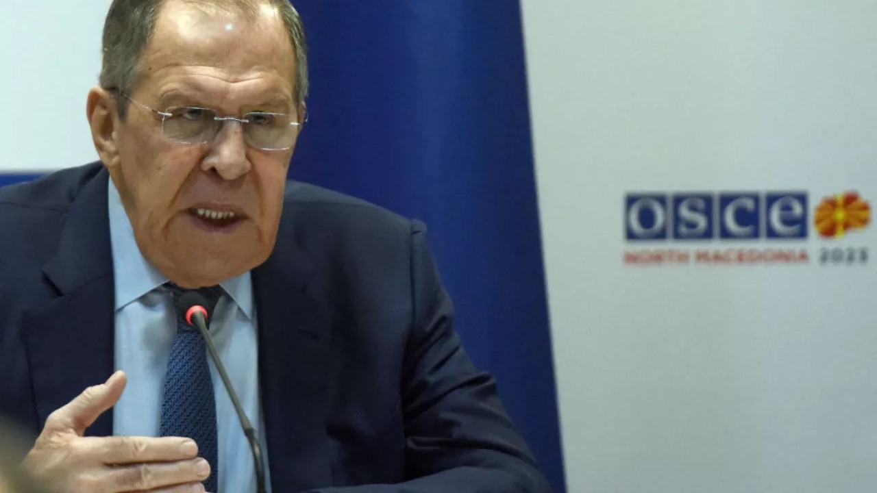 Лавров у Скоп'є нахамив журналістам та знову припустив розвал ОБСЄ Лавров-у-Скоп'є-нахамив-журналістам-та-знову-припустив-розвал-ОБСЄ