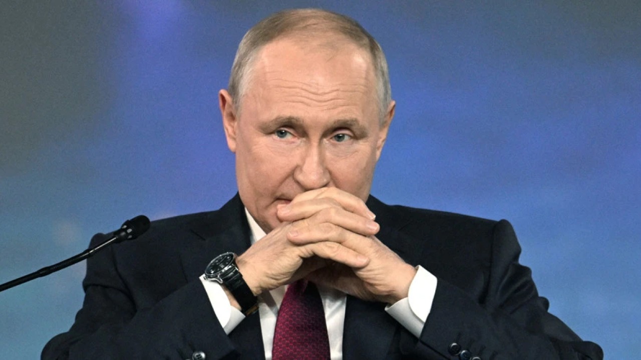 Путін почав війну в Україні через демографічну кризу – Financial Times Путін-почав-війну-в-Україні-через-демографічну-кризу-–-Financial-Times